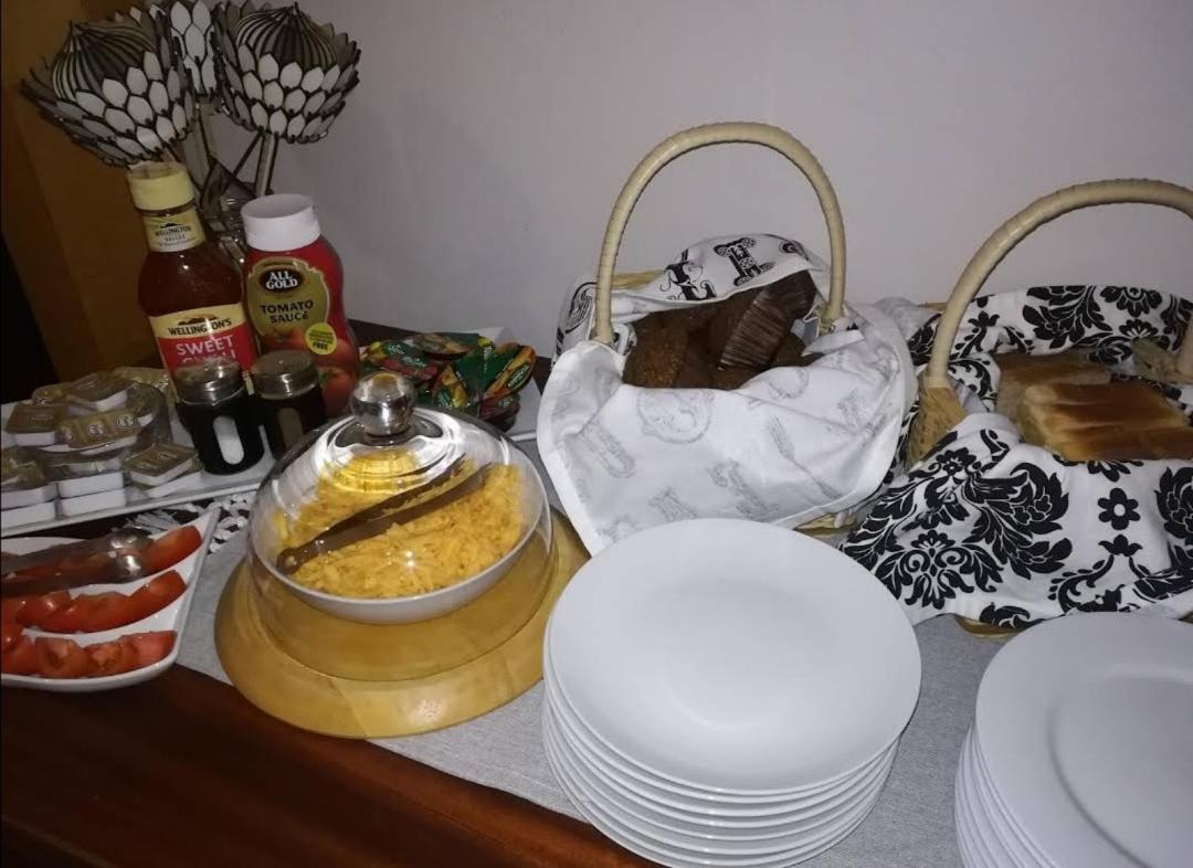 Park Living Guesthouse Bloemfontein Extérieur photo