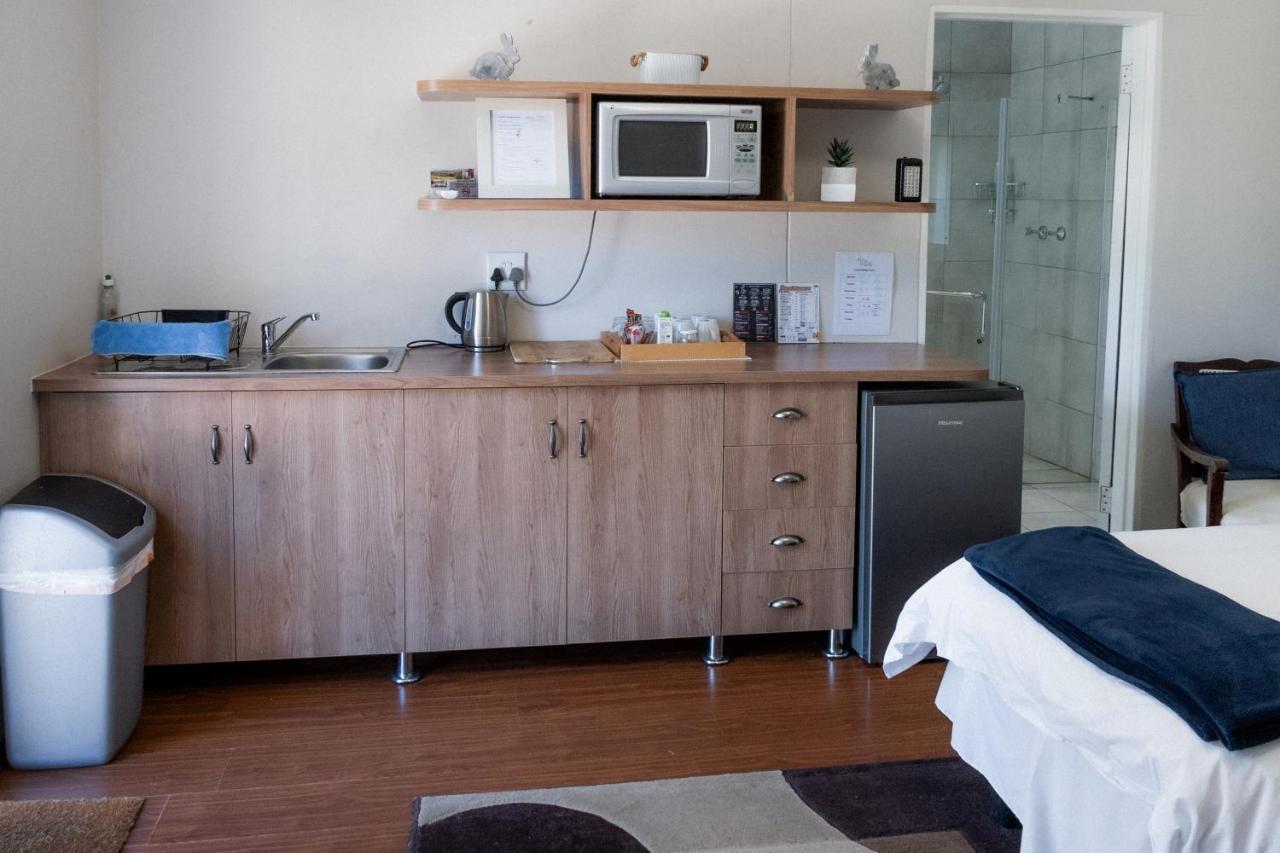 Park Living Guesthouse Bloemfontein Extérieur photo